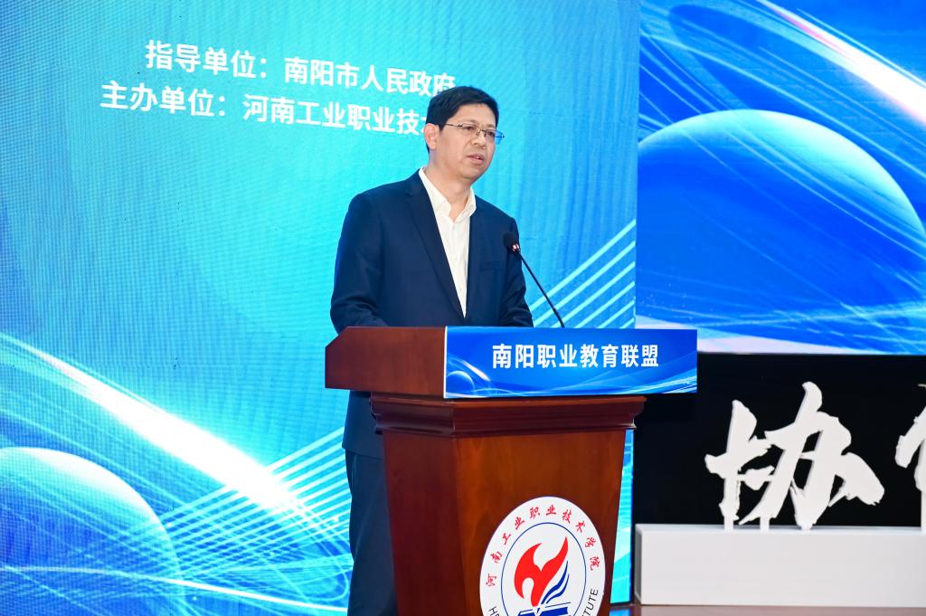 http://www.hnpi.cn/__local/4/DA/E1/A1EF126215CE42BB9E13FEFEFE7_21E43363_195A7.jpg